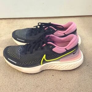 Nike invincible run zoom x shoes